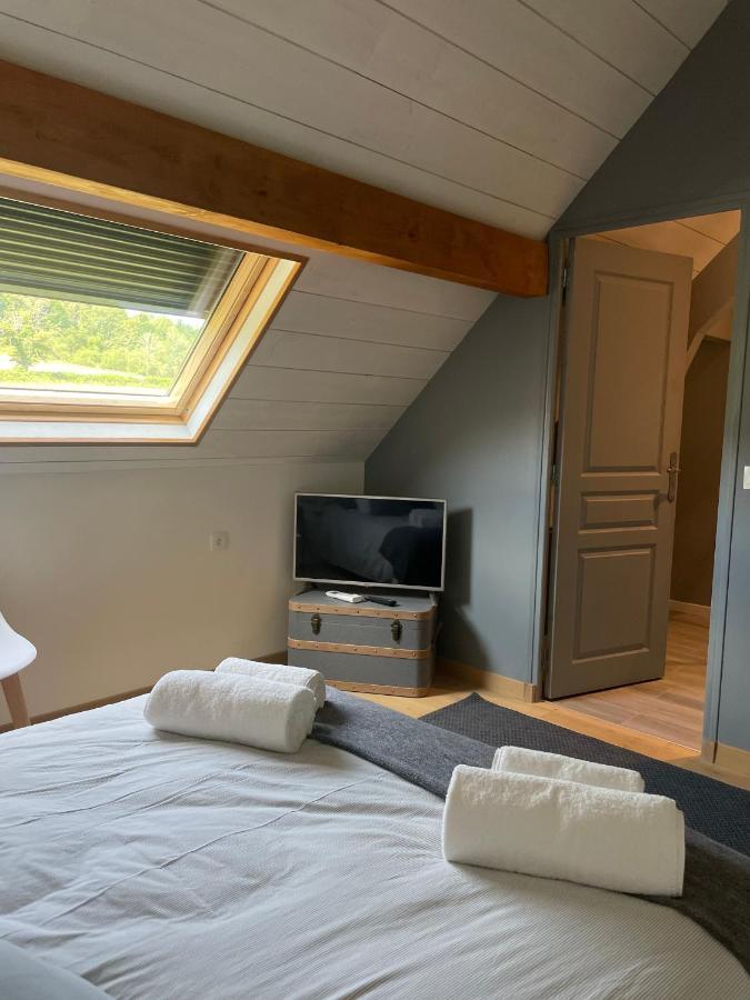 Domaine Des Pierres Trouvees Bed & Breakfast Saint-Vincent  Bagian luar foto